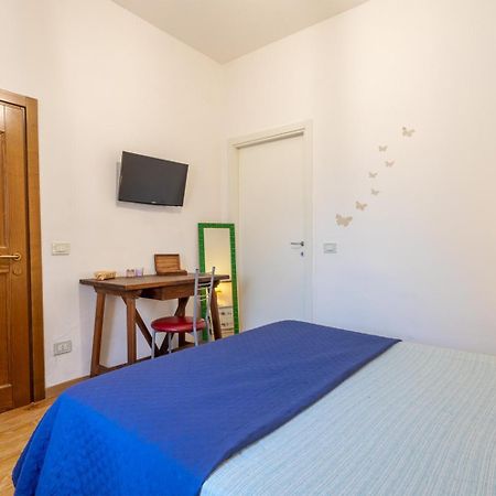 Maxi Paradiso - Guest House A Due Passi Dal Lago Trasimeno Torricella  エクステリア 写真