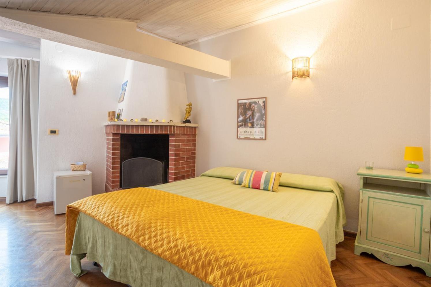 Maxi Paradiso - Guest House A Due Passi Dal Lago Trasimeno Torricella  エクステリア 写真