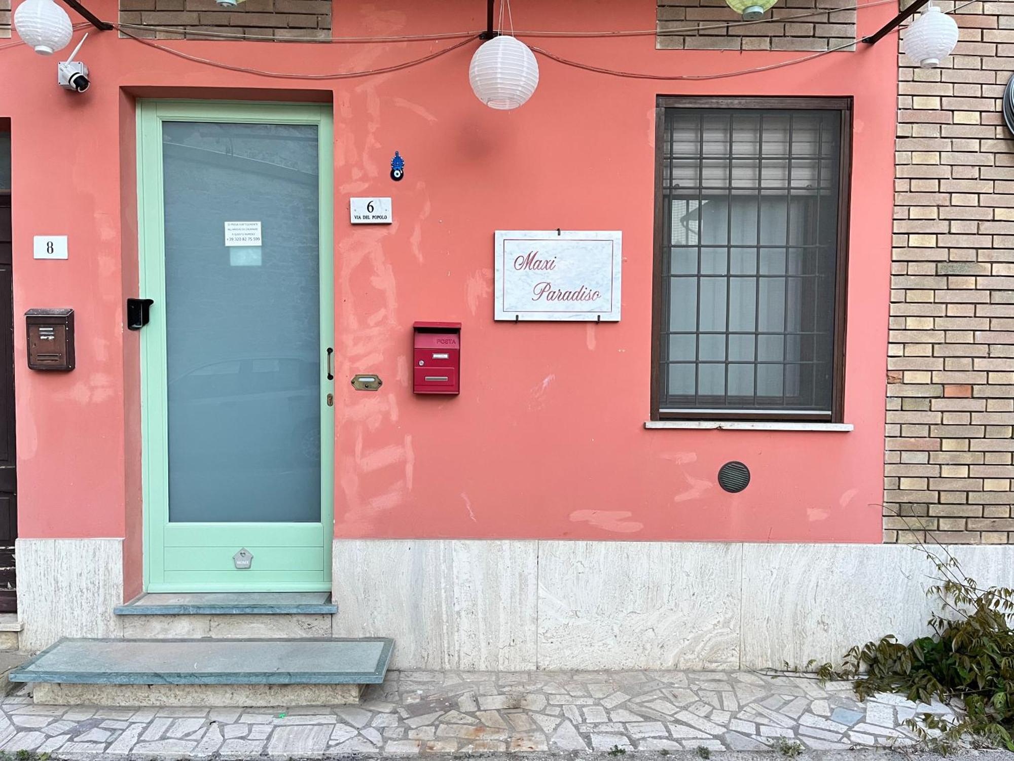 Maxi Paradiso - Guest House A Due Passi Dal Lago Trasimeno Torricella  エクステリア 写真